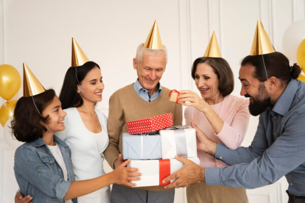medium-shot-happy-family-with-presents
